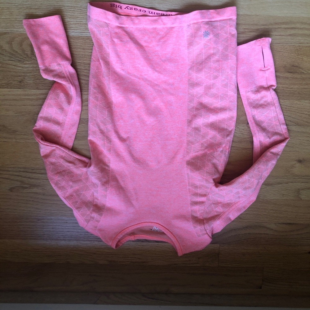 Athleta girl kids long sleeve T-shirt size medium